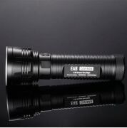 NITECORE EA8 900 LUMEN EL FENERI