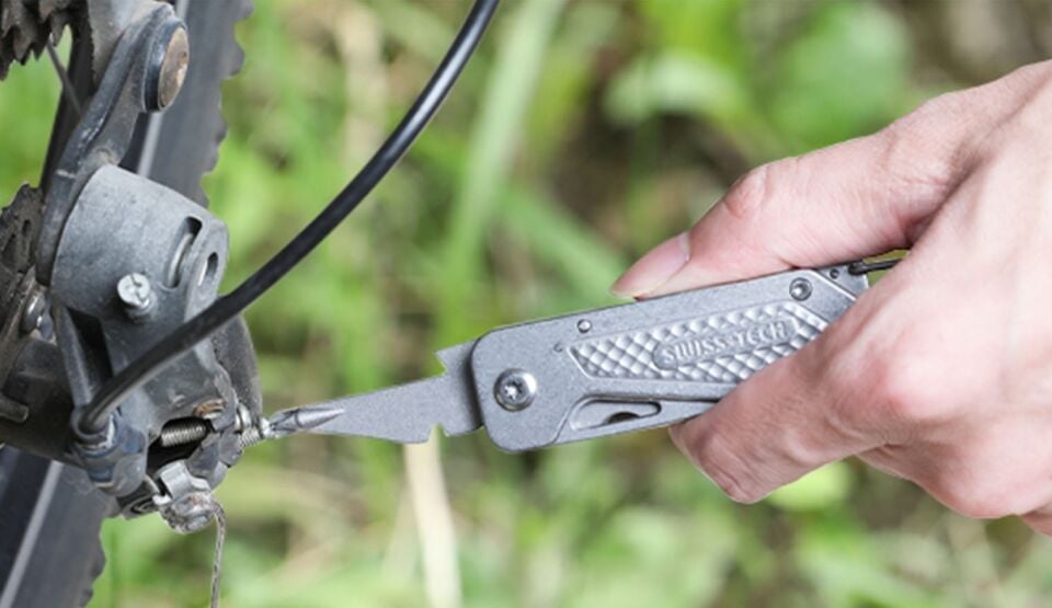SwissTech 13-IN-1 Multi-Tools(Satin Polish)
