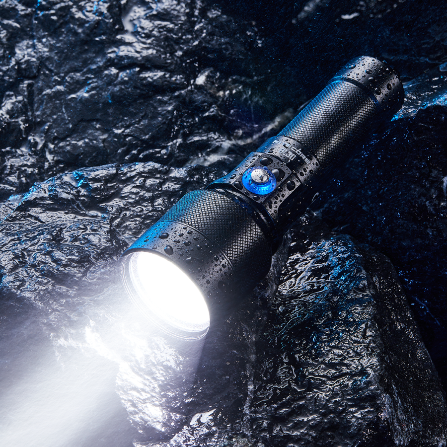 Nitecore DL30 1100 Lümen Dalış El Feneri