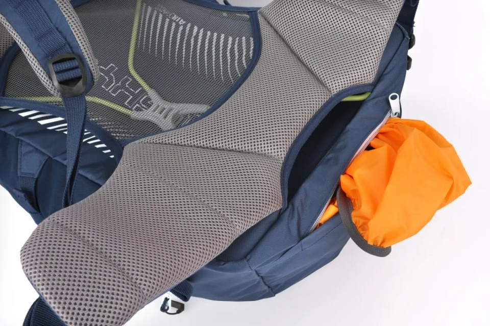 HUSKY CINGY 30 LT SIRT CANTA (DARK BLUE)